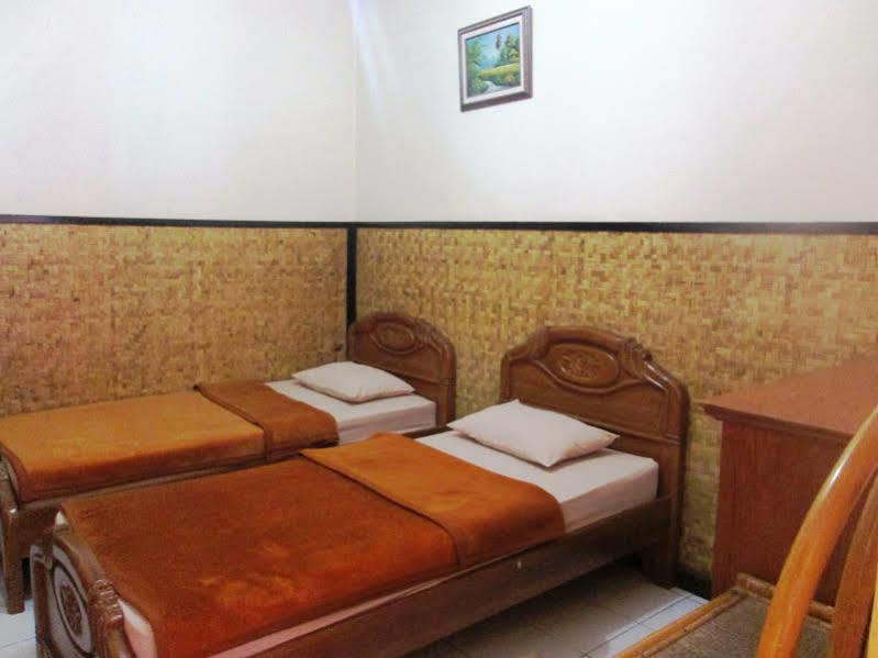 Lingga Guest House Jayagiri Lembang Exterior foto